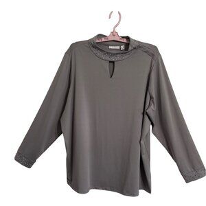 Susan Graver 2X Gray Long Sleeve Keyhole Top Embellished Collar & Cuffs Classic